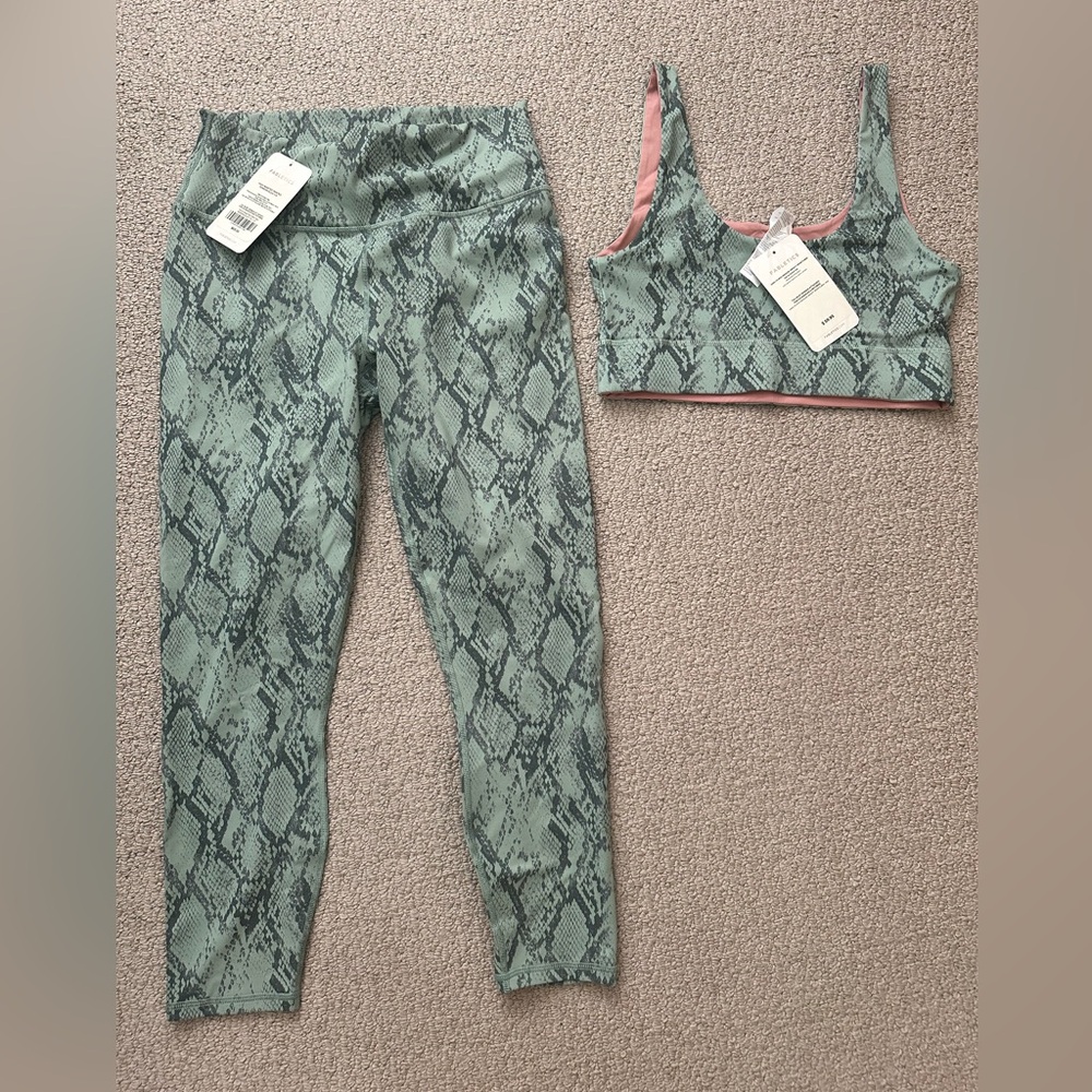 Women’s workout outfit